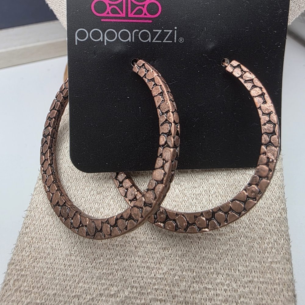 Paparazzi Copper Textured Hoop Earrings (761)